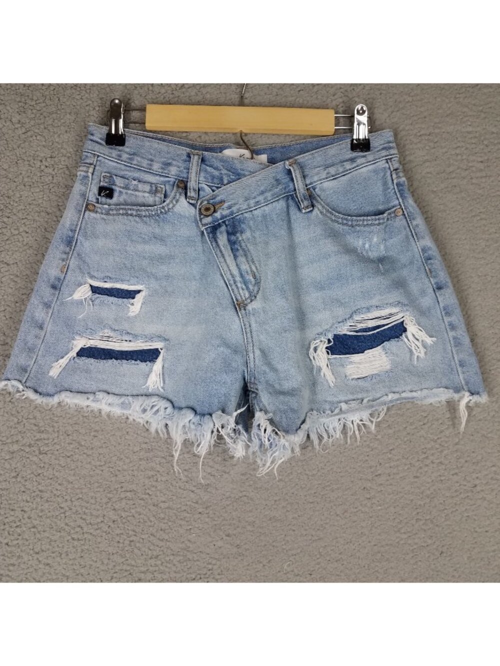 Kancan Hailey Cross Over Jean Shorts Women's Large High Rise Cut-Offs 2.5" Blue